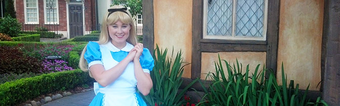 Alice Epcot meet and greet KennythePirate