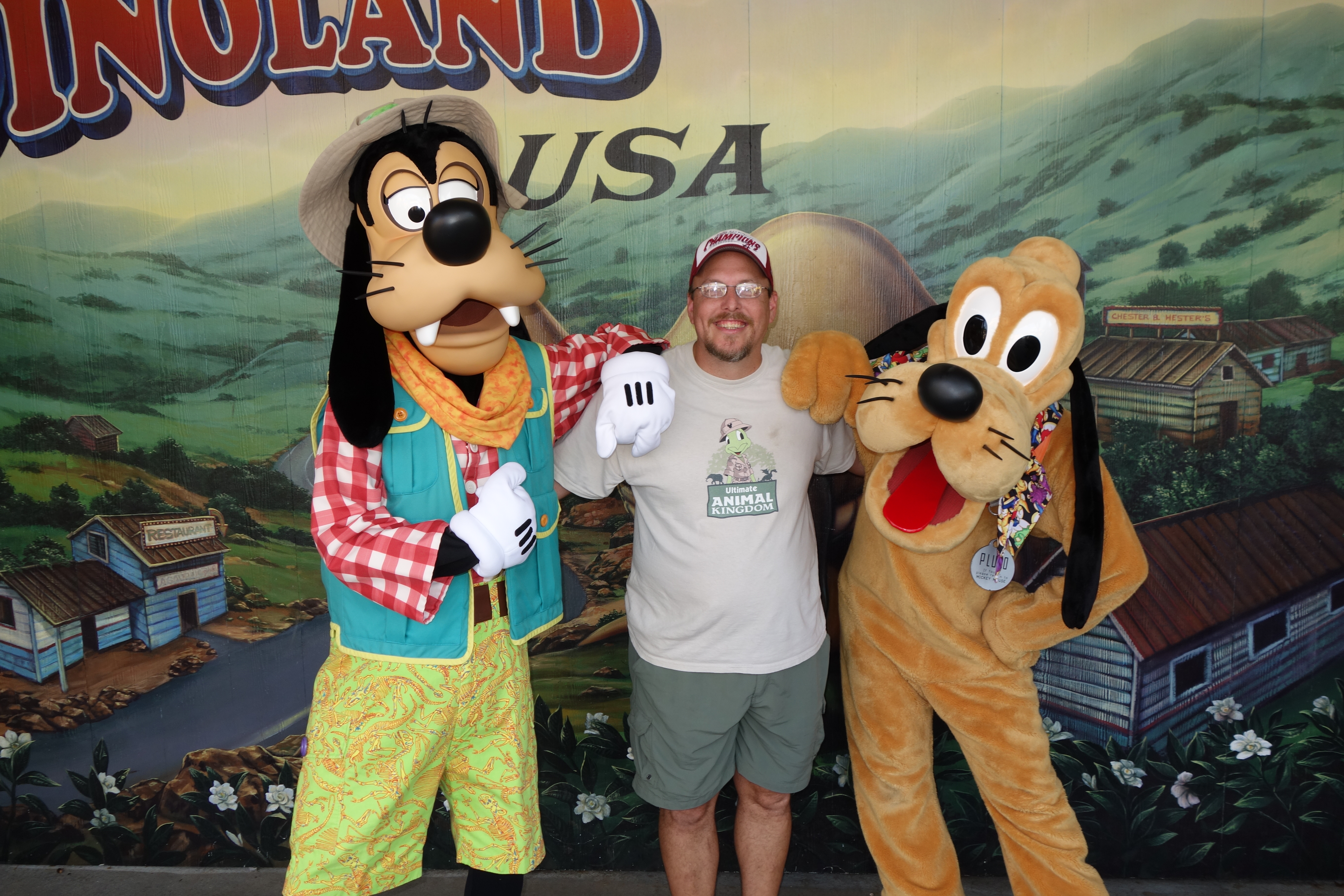 Pluto and Goofy at Dinoland in Animal Kingdom 2012