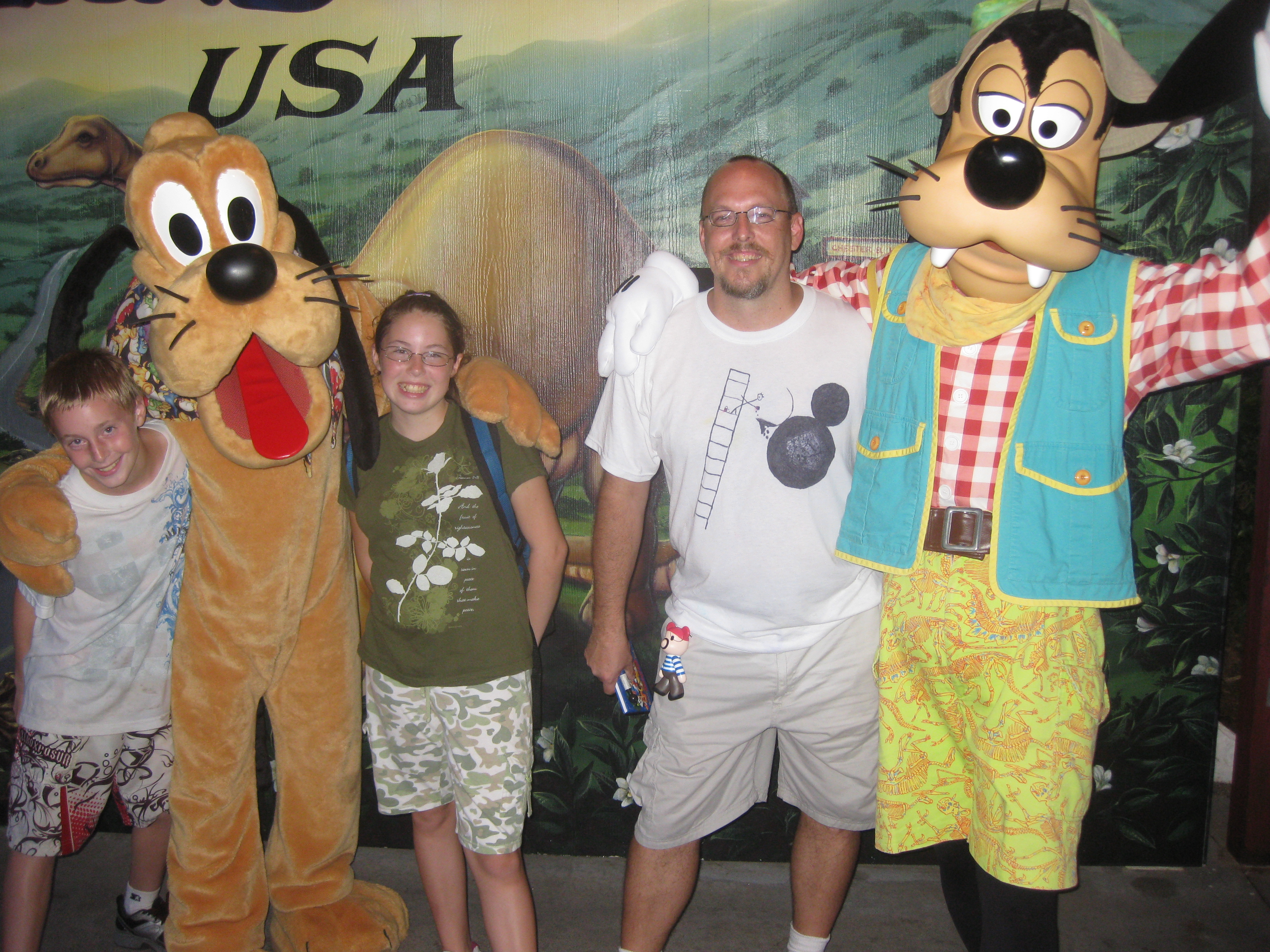 Pluto and Goofy at Dinoland in Animal Kingdom 2010