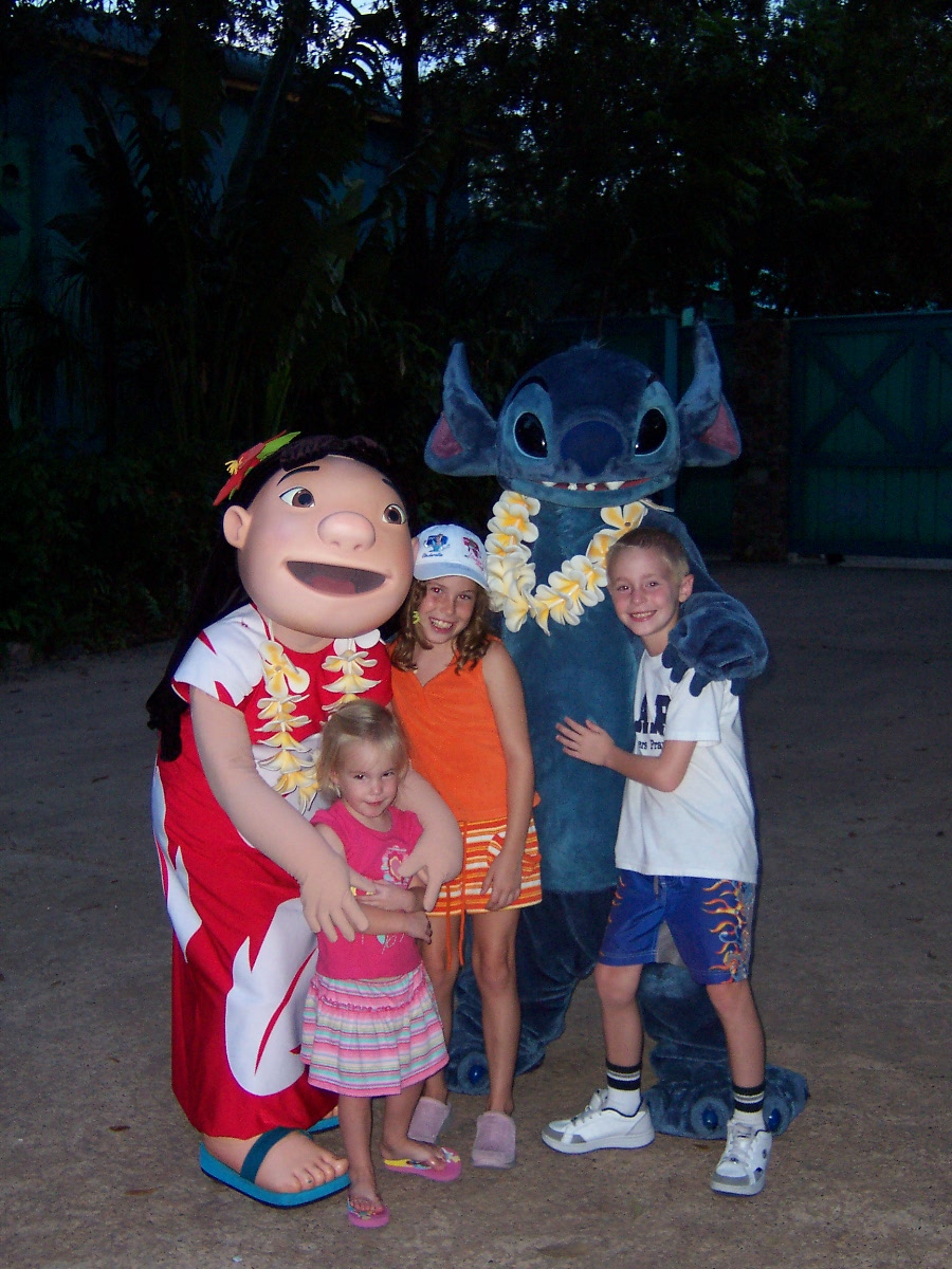 Lilo and Stitch at Animal Kingdom 2006