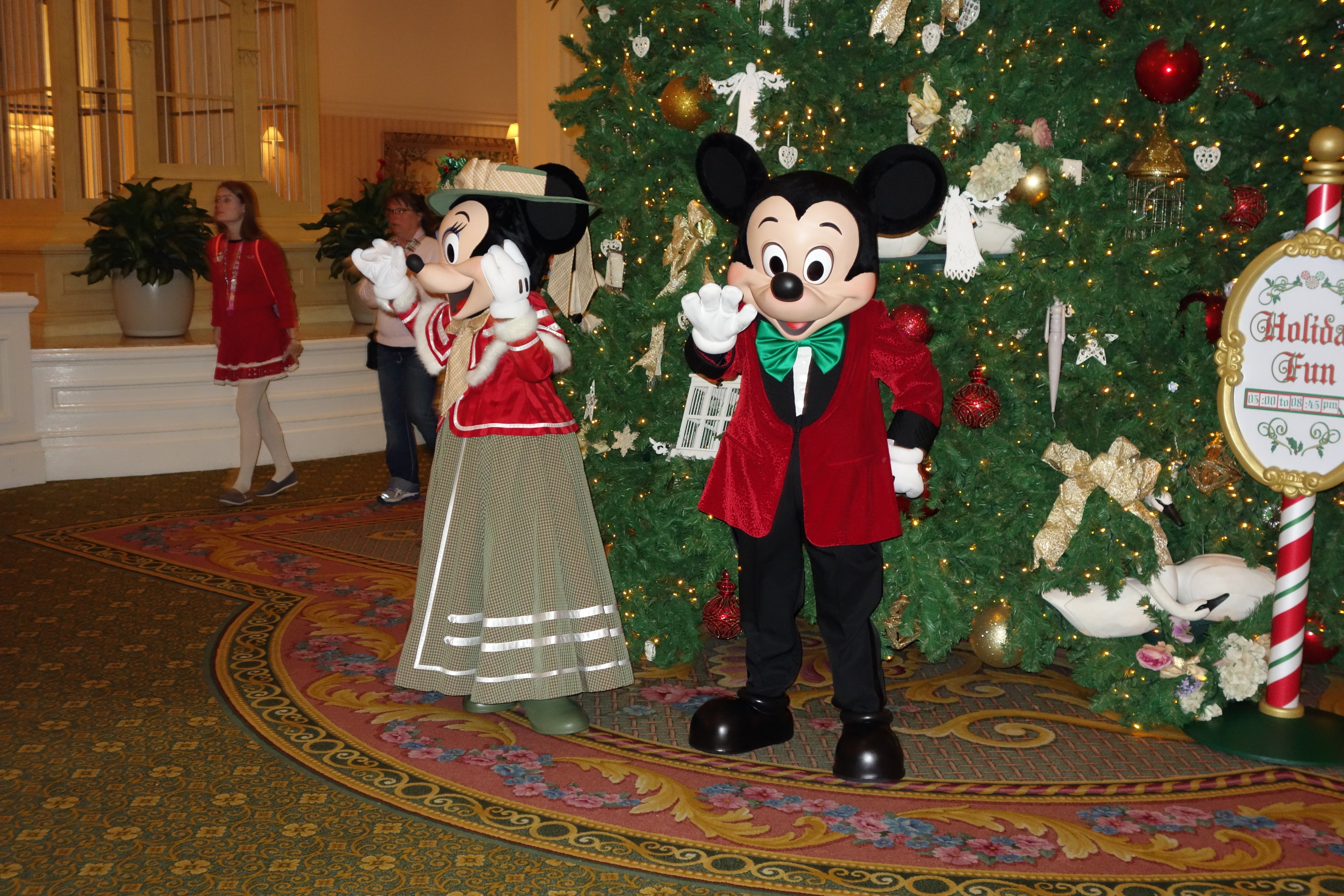 Mickey and Minnie DEc 2012 Grand