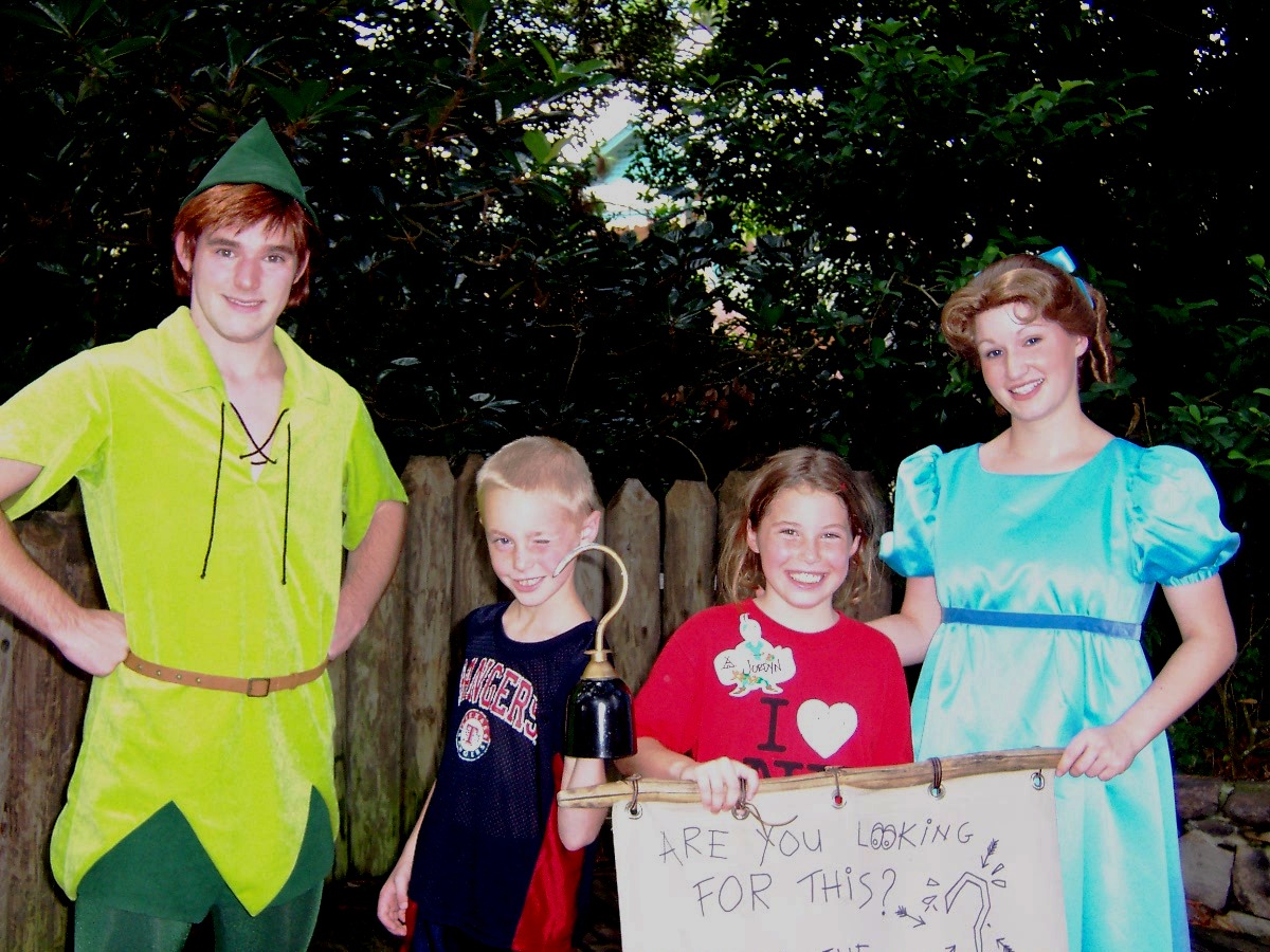 Peter Pan and Wendy after Family Magic Tour 2006
