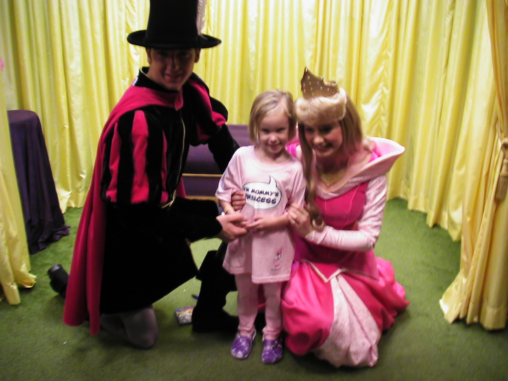 Aurora (Sleeping Beauty) and Prince Phillip at Mickey's Very Merry Christmas Party 2006