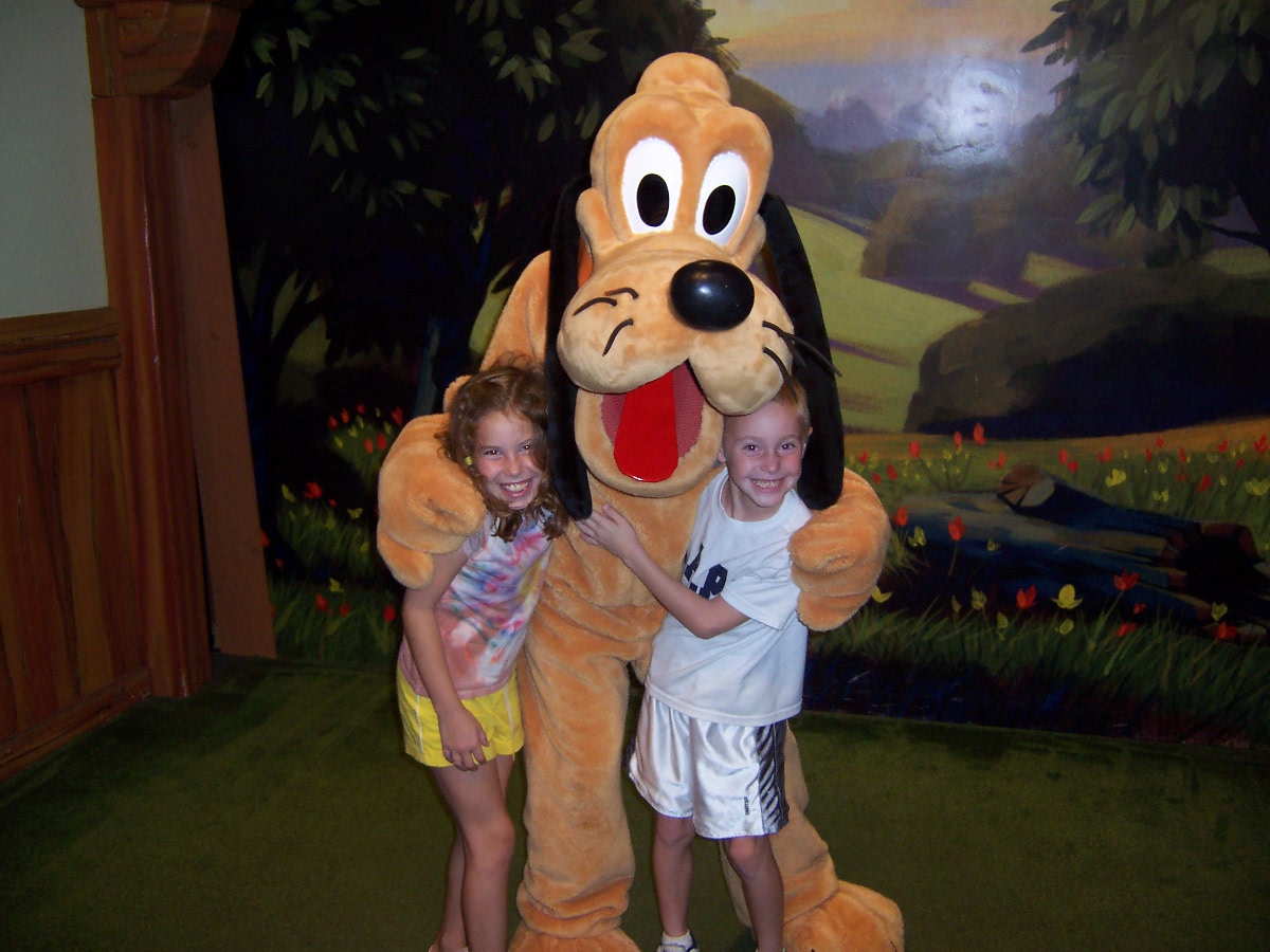 Pluto at Magic Kingdom 2006