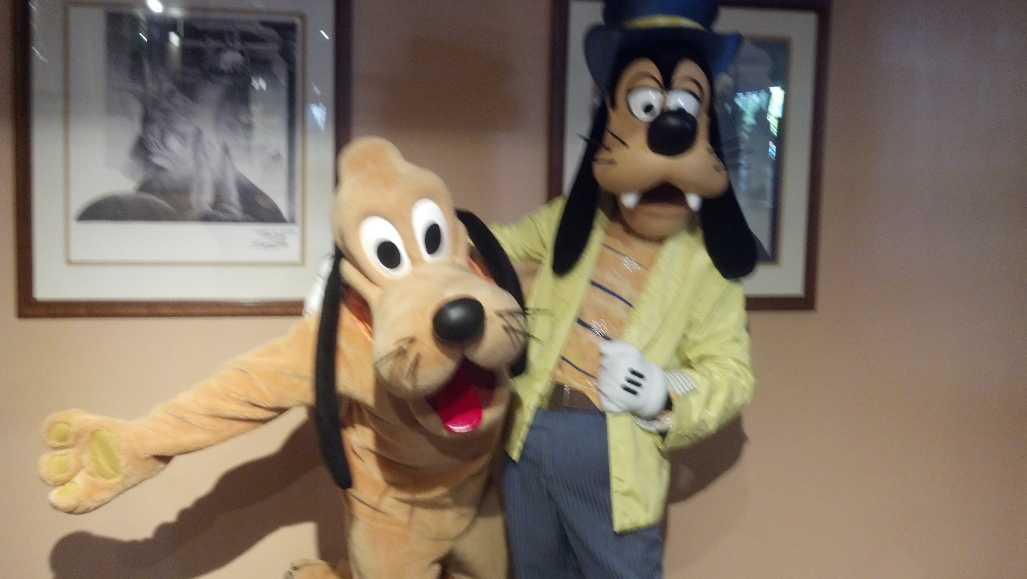 Pluto and Goofy at Hollywood Studios 2012