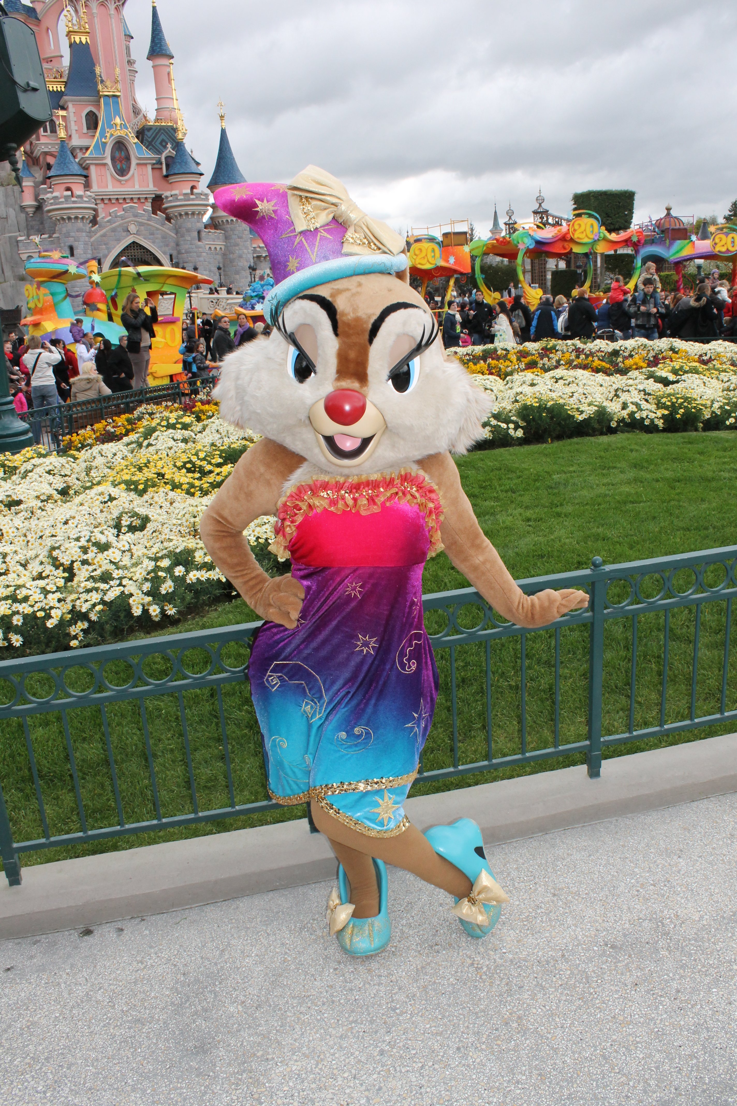 Clarice in her 20th Anniversary outfit. She can be seen in this outfit daily during the 20th Anniversary Celebration