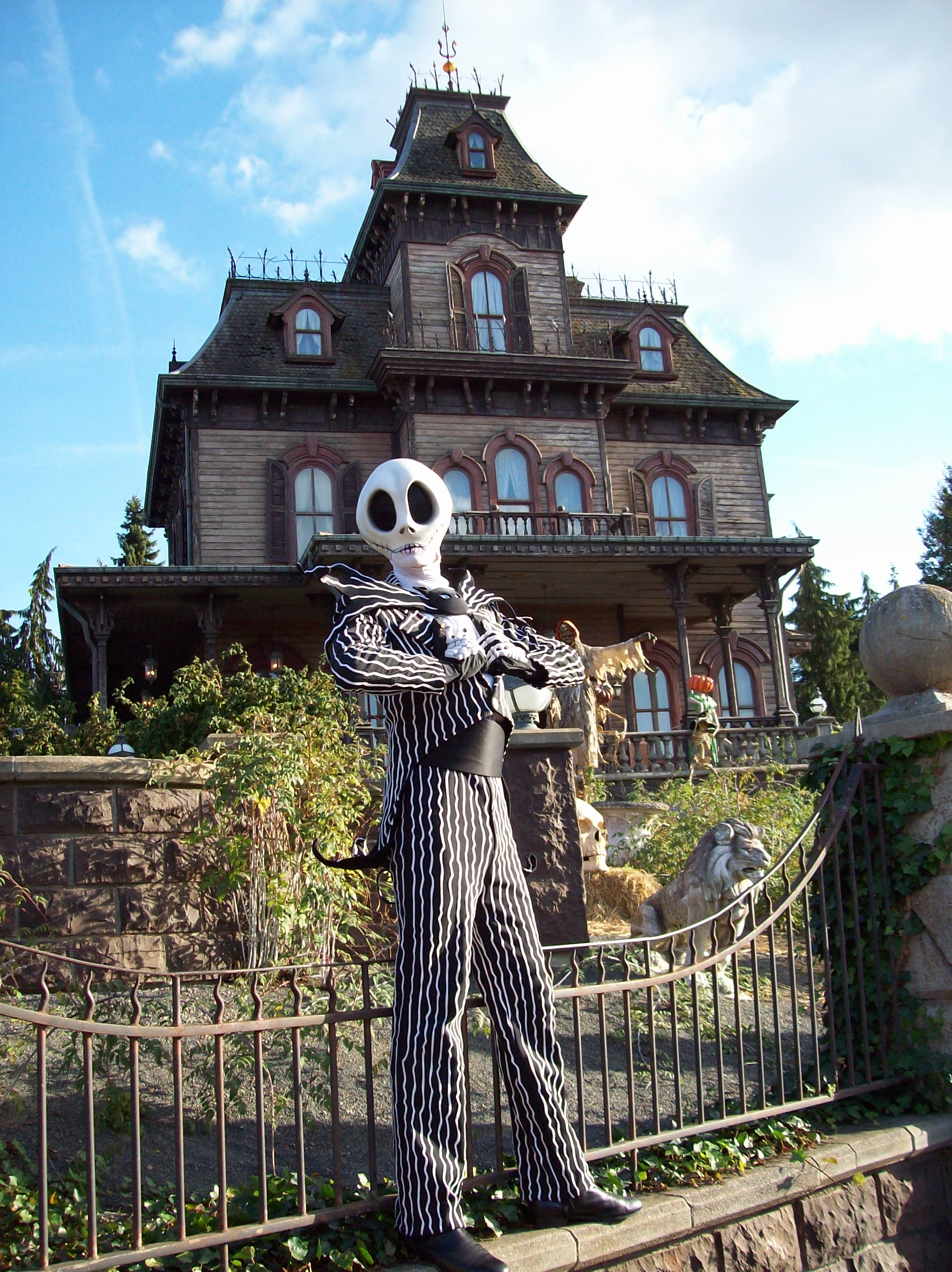 Jack does Meet'n'Greets during the Halloween Season and for the first time during the Christmas Season in 2012