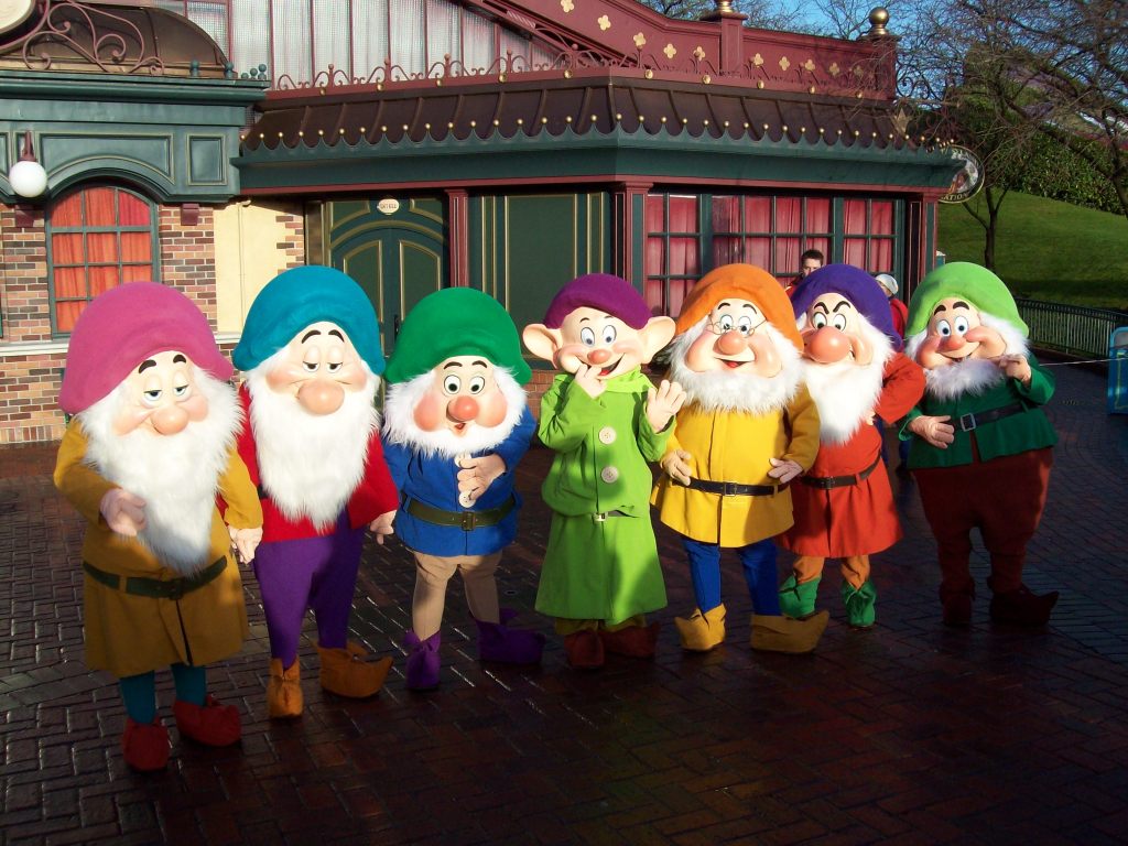 Seven Dwarfs at Disneyland Paris meet and greet