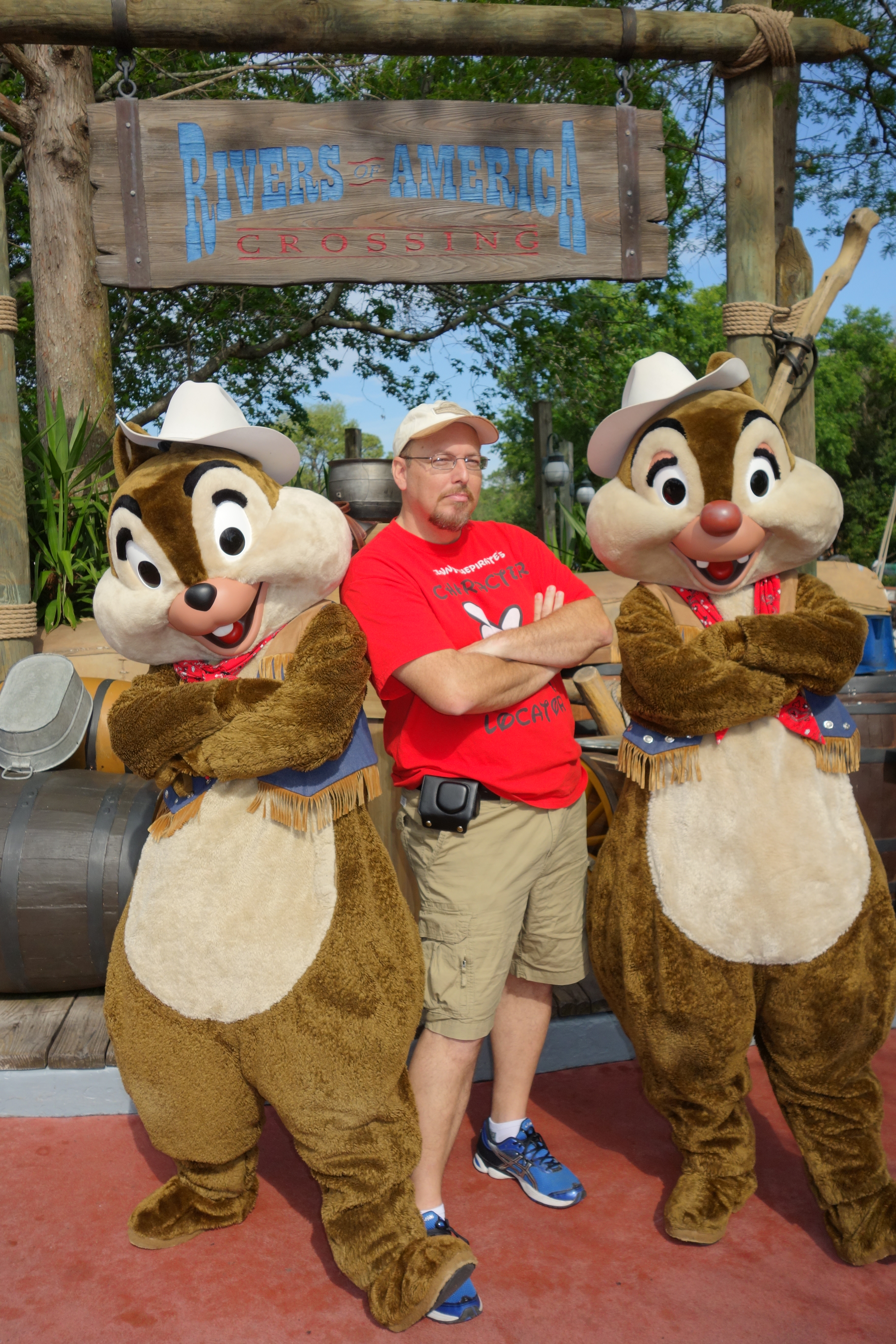Chip n Dale Frontierland Magic Kingdom