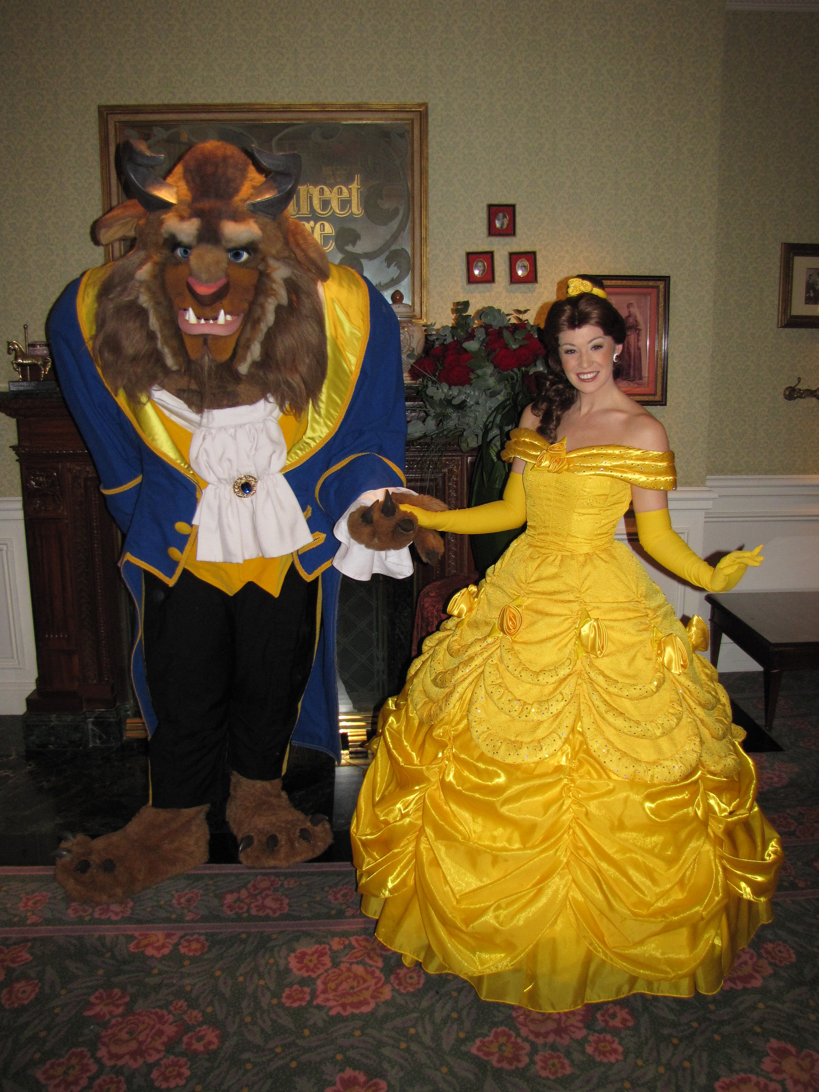 Belle and the Beast doing a special Meet'n'Greet during Valentine's Day 2010 at the Disneyland Hotel.
