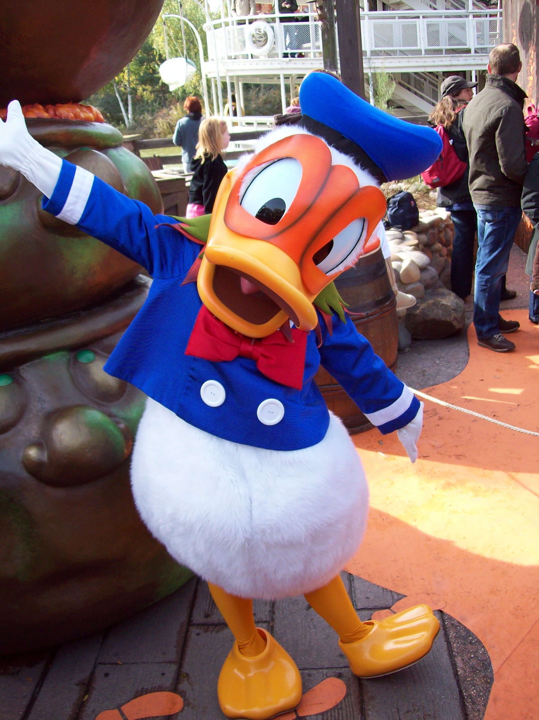 In 2008 Donald was meeting guests near Phanton Manor; he got in the Halloween mood by wearing this Halloween Pumpkin mask.