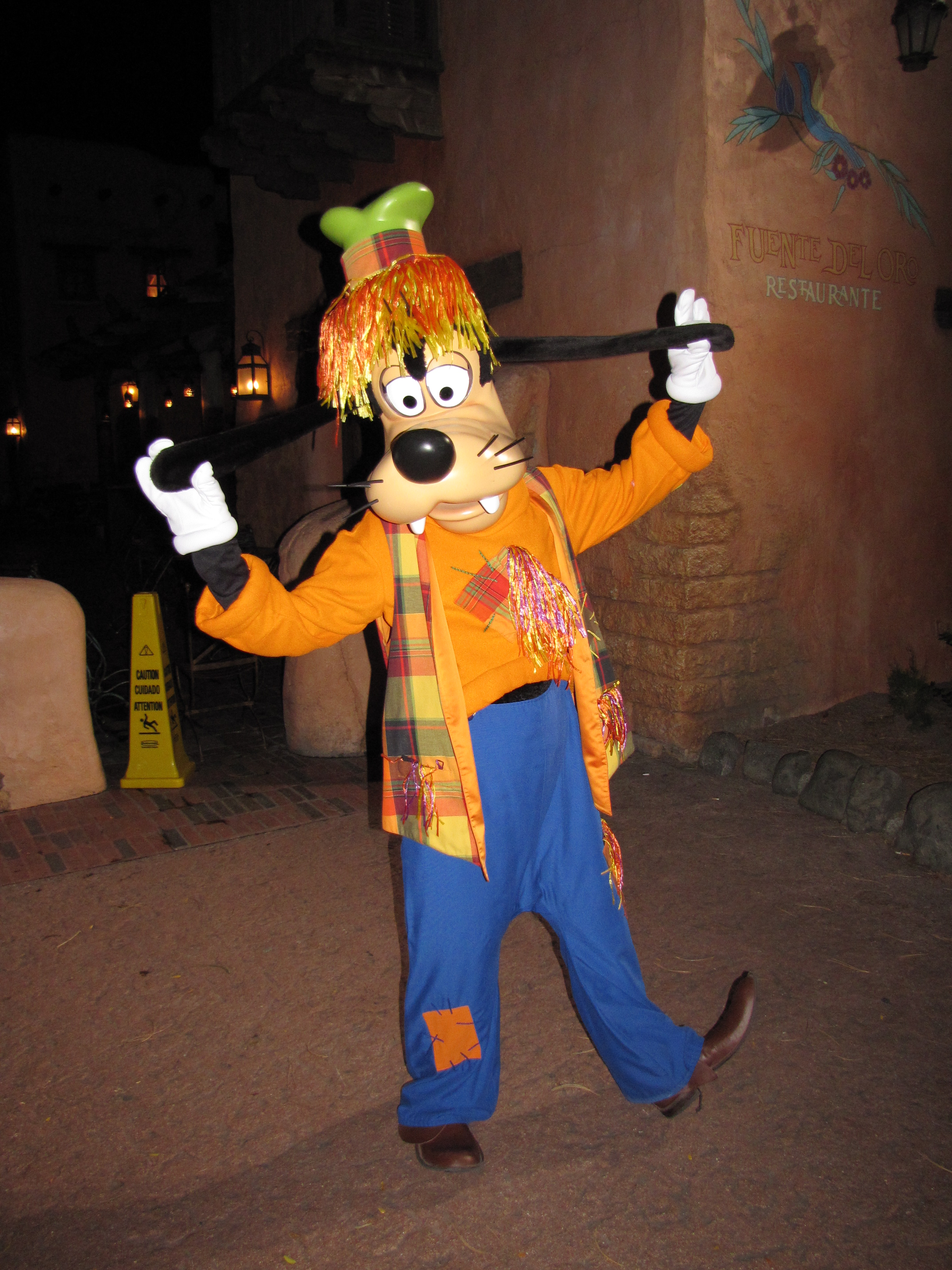 During the Mickey's Not So Scary Halloween Parties in 2009 Goofy wore his scarecrow outfit.