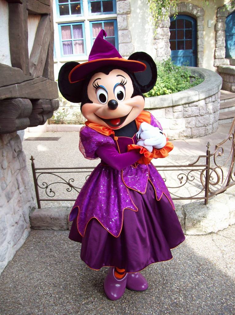 Disneyland Paris, Characters, Minnie Mouse