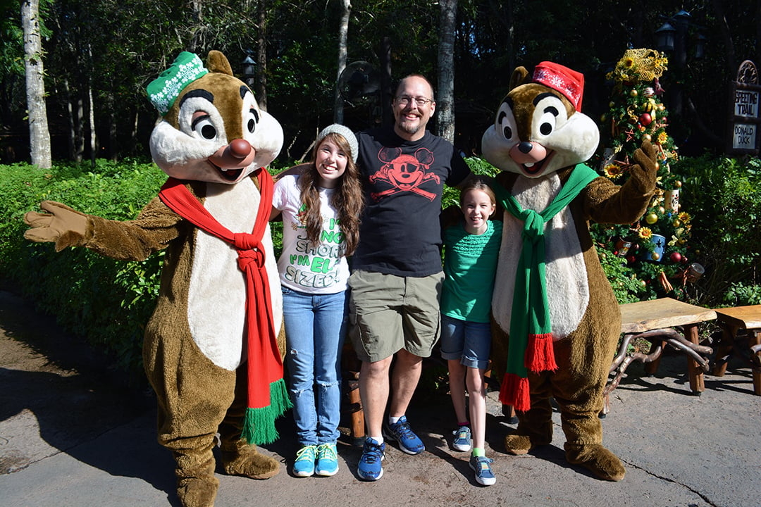 Walt Disney World, Animal Kingdom, Christmas 2013, Camp Minnie Mickey, Chip n Dale