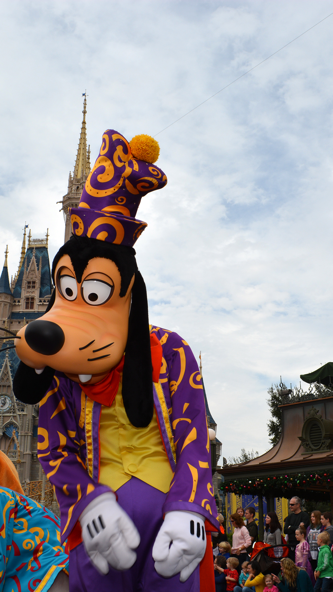 Walt Disney World, Magic Kingdom, Celebrate a Dream Come True Parade, Goofy