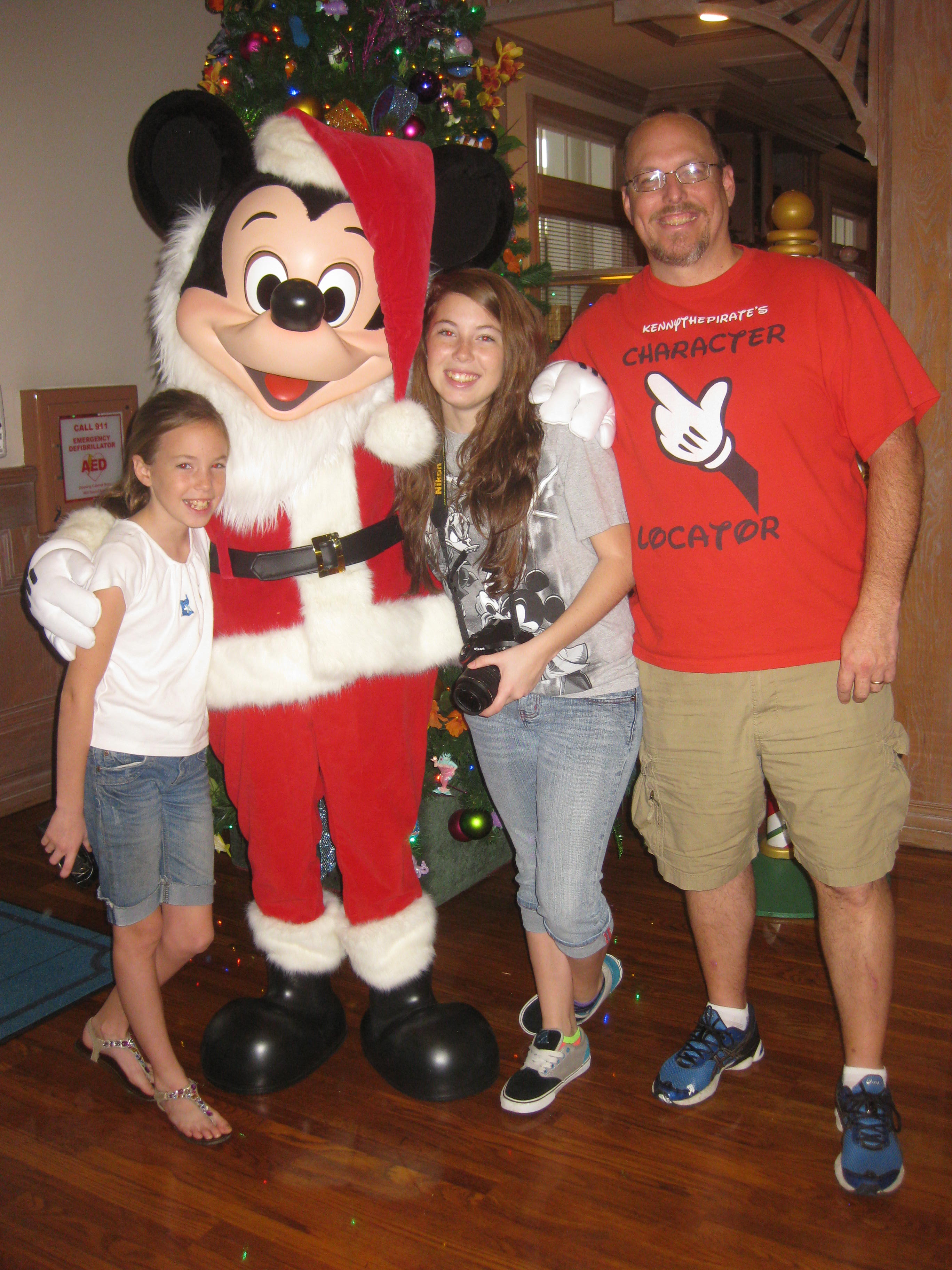 Walt Disney World, Old Key West Resort, Christmas Characters, Santa Mickey, Meet and greet