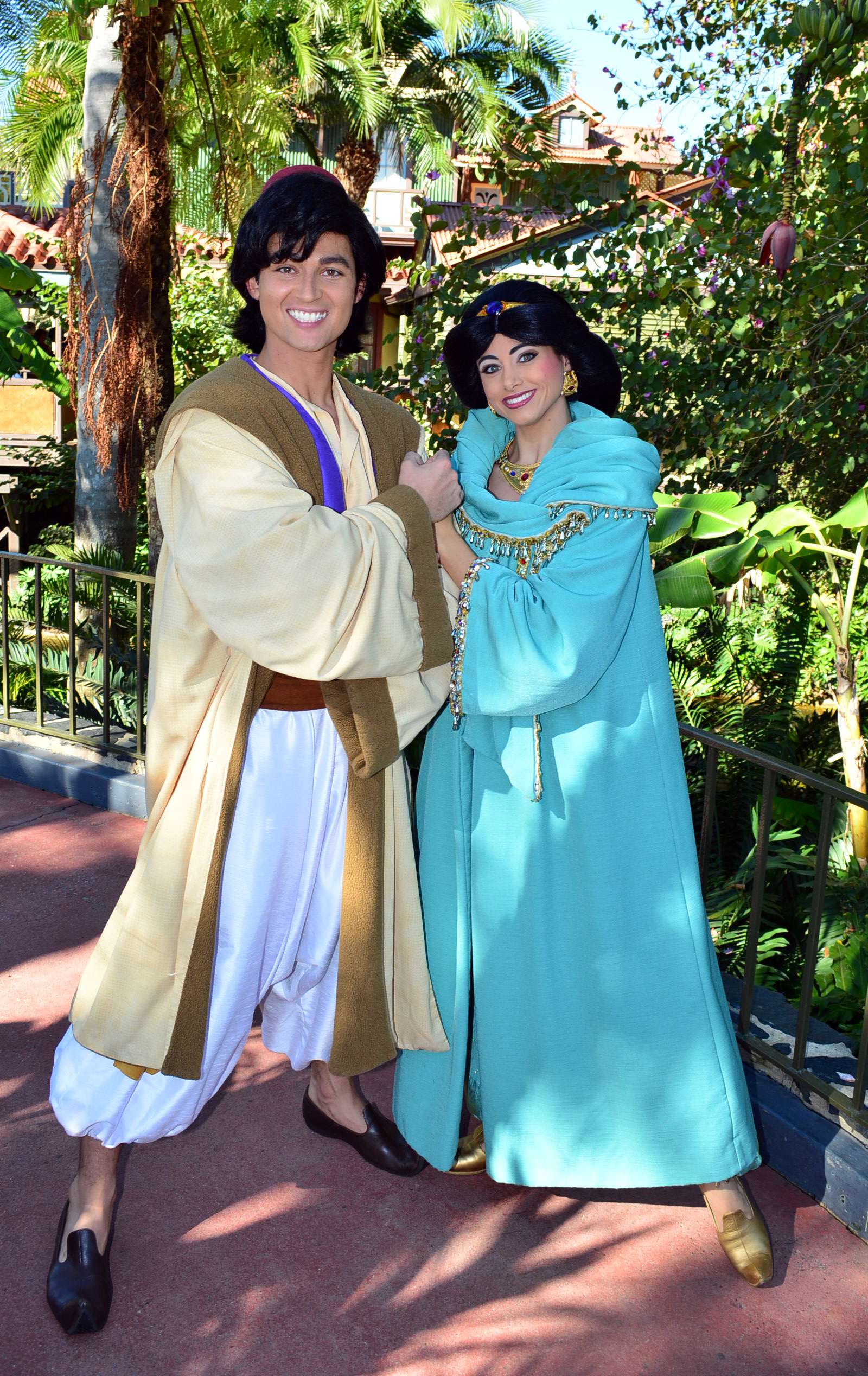 Walt Disney World, Magic Kingdom, Characters, Valentines Day, Aladdin and Jasmine
