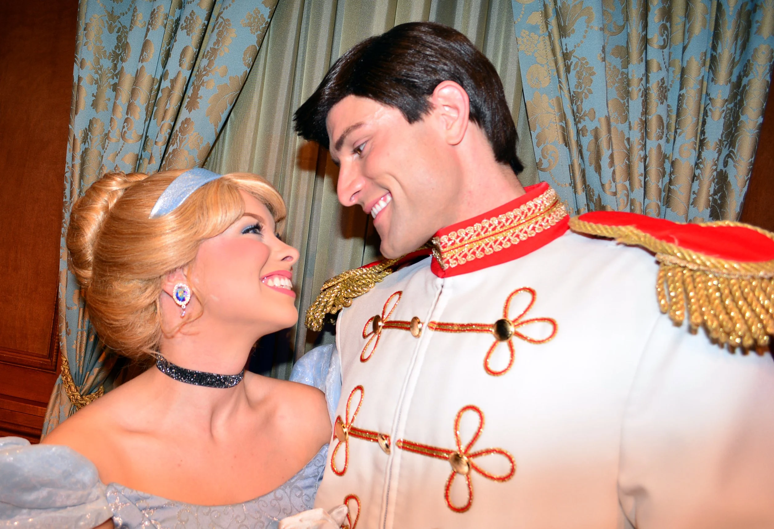 Walt Disney World, Magic Kingdom, Characters, Valentines Day, Cinderella and Prince Charming