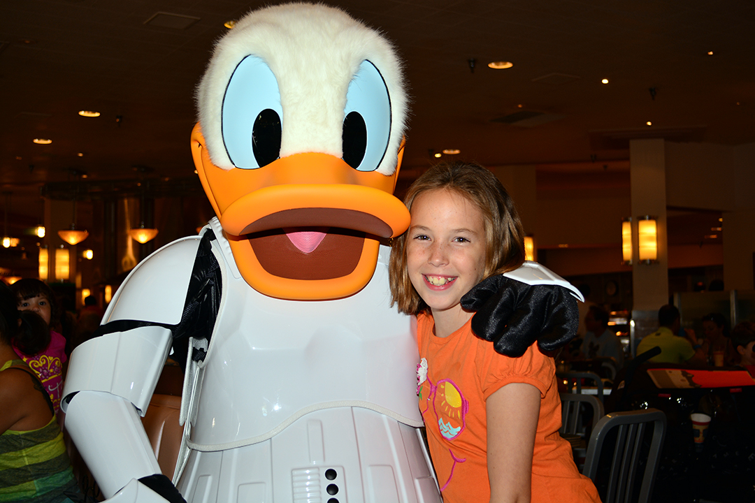 Stormtroper Donald Jedi Mickey Star Wars Diner at Hollywood and Vine in Disney Hollywood Studios