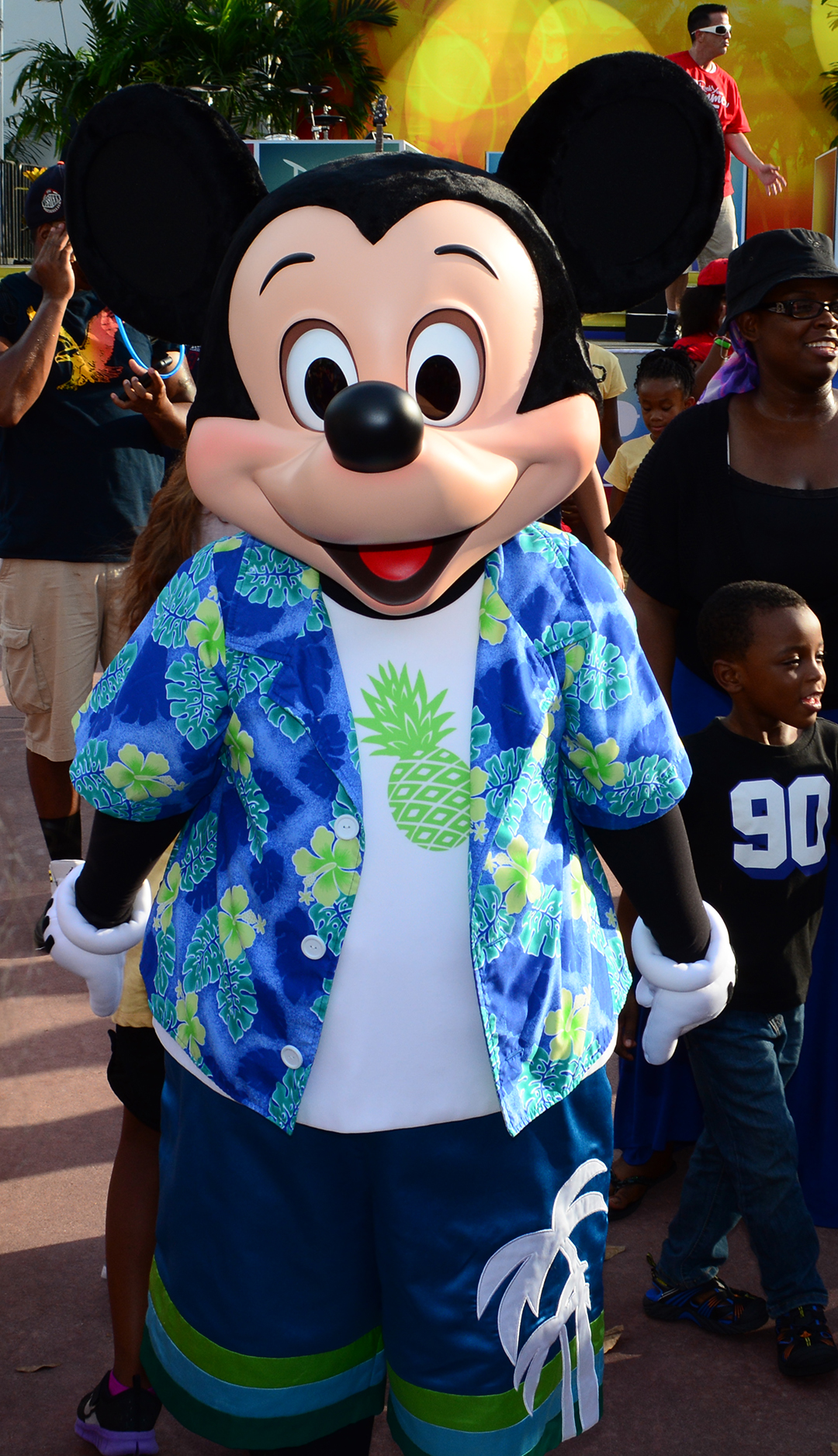 Mickey Mouse Rock your summer side dance party at Hollywood Studios June 2014
