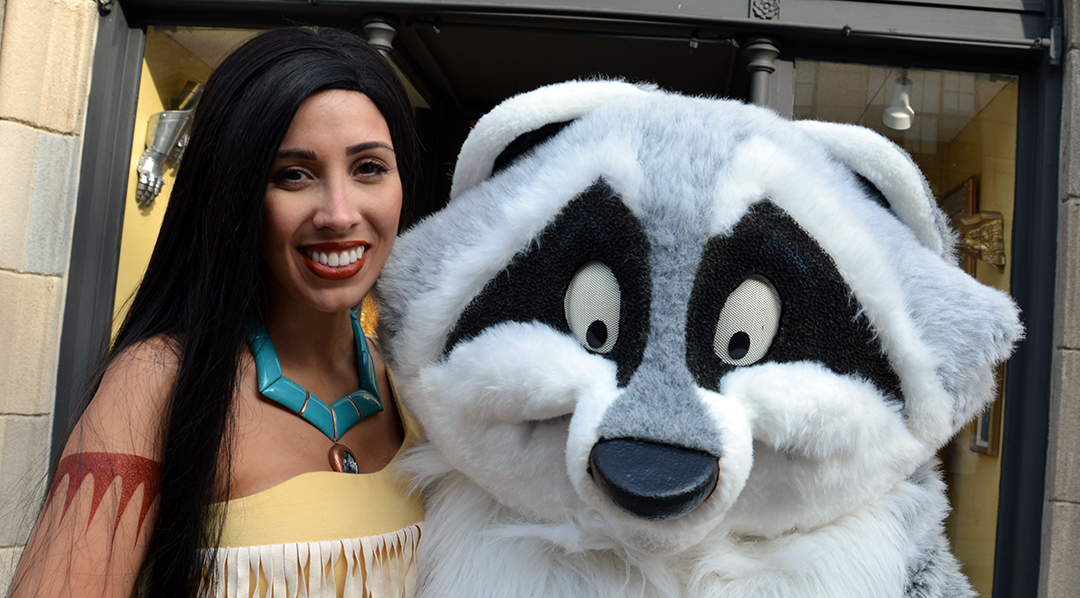 Disney's Hollywood Studios Character Palooza Pocahontas and Meeko