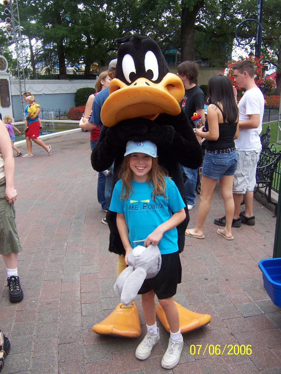 Daffy Duck Six Flags Texas 2006