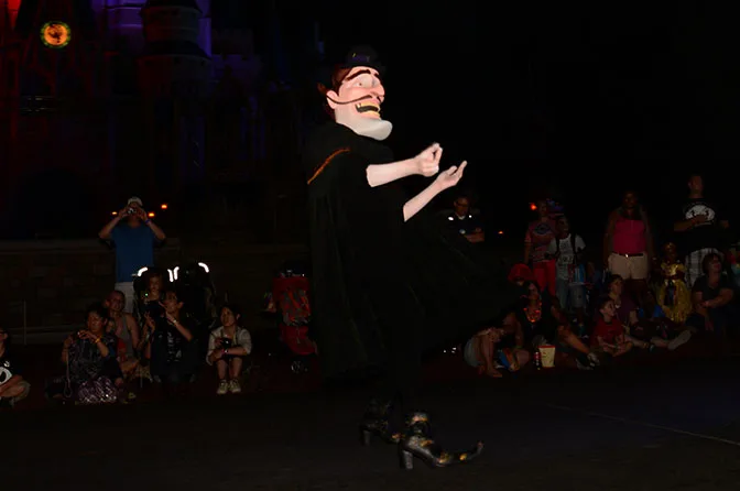 Mickey's Not So Scary Halloween Party 2014 Boo to You Halloween Parade Bowler Hat Guy