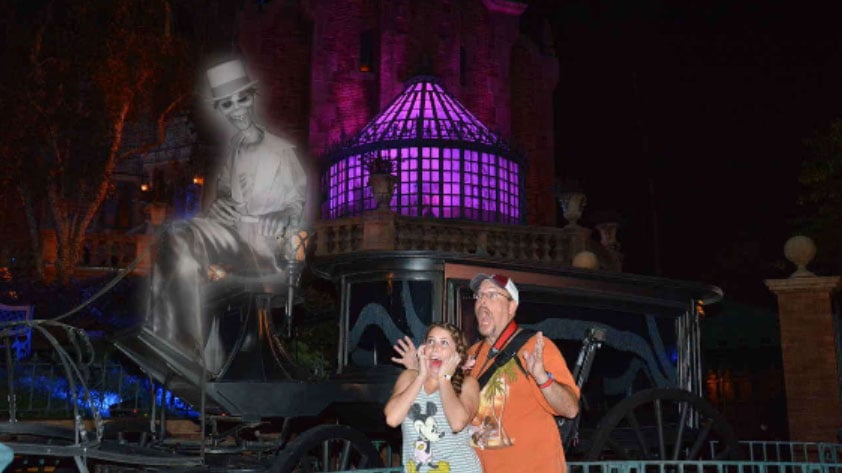 Mickey's Not So Scary Halloween Party Mansion Ghost Photopass Magic Shot