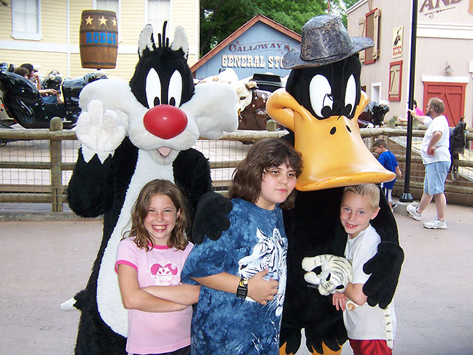 Sylvester and Daffy Duck Six Flags Texas 2007