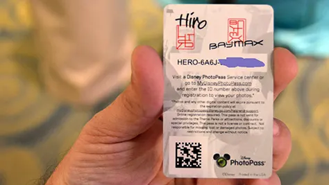 Hiro and Baymax from Big Hero 6 at Disney Hollywood Studios in Walt Disney World (6)