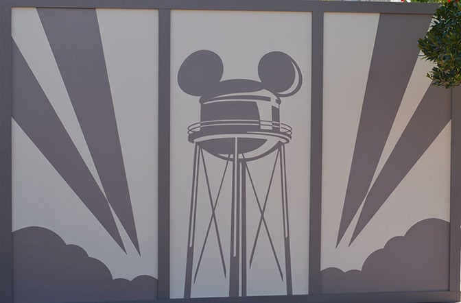 Hollywood Studios Walt Disney World Sorcerer Hat removal (3)