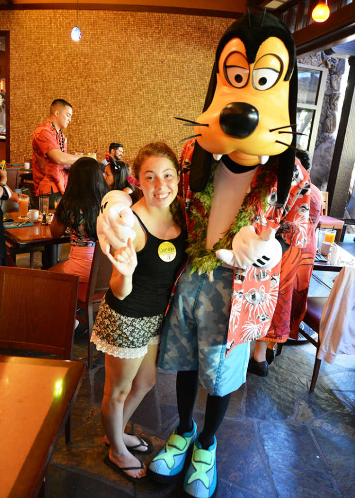 Goofy at Disney's Aulani Character Breakfast Meal at Makahiki