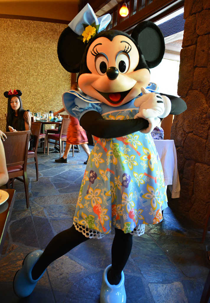 Minnie Mouse at Disney's Aulani Character Breakfast Meal at Makahiki