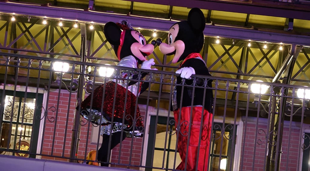 DVC 25th Anniversary Party at Magic Kingdom in Disney World Mickey and Minnie #dvc25