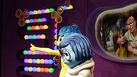 How to meet Joy and Sadness from Inside Out at Epcot in Disney World (19)