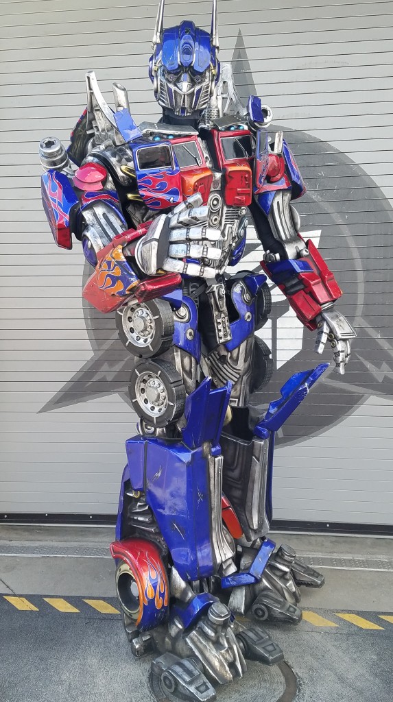 Universal Orlando Character Day with Ryan and Heather April 2016 (35) Optimus Prime