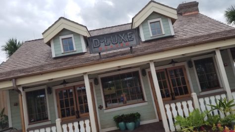 Review of D-Luxe Burger in Disney Springs in Walt Disney World