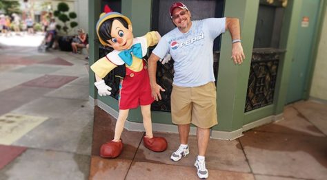 Hollywood Studios Pinocchio character meet and greet (3)