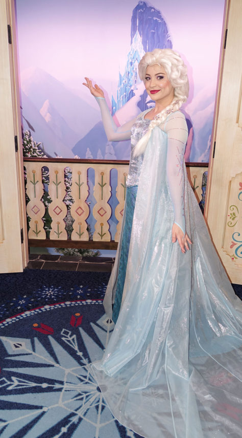 Meet Anna and Elsa at the Royal Summerhus in Epcot (47)