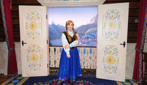 Meet Anna and Elsa at the Royal Summerhus in Epcot (55)