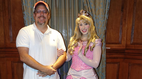 Meet Princess Aurora in Magic Kingdom at Walt Disney World (3)