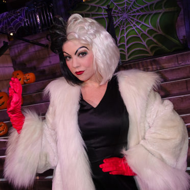 Cruella de Vil at Dsneyland Mickeys Halloween Party 2015