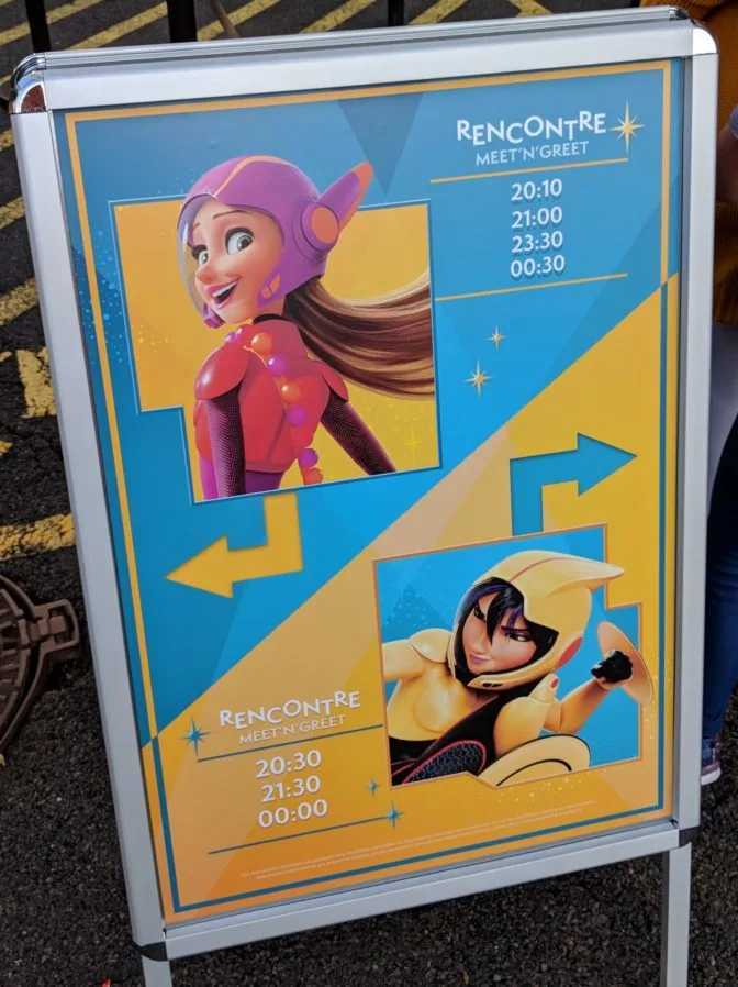  Meet-and-greet-sign-at-Fandaze-in-Disneyland-Paris-2018.jpg