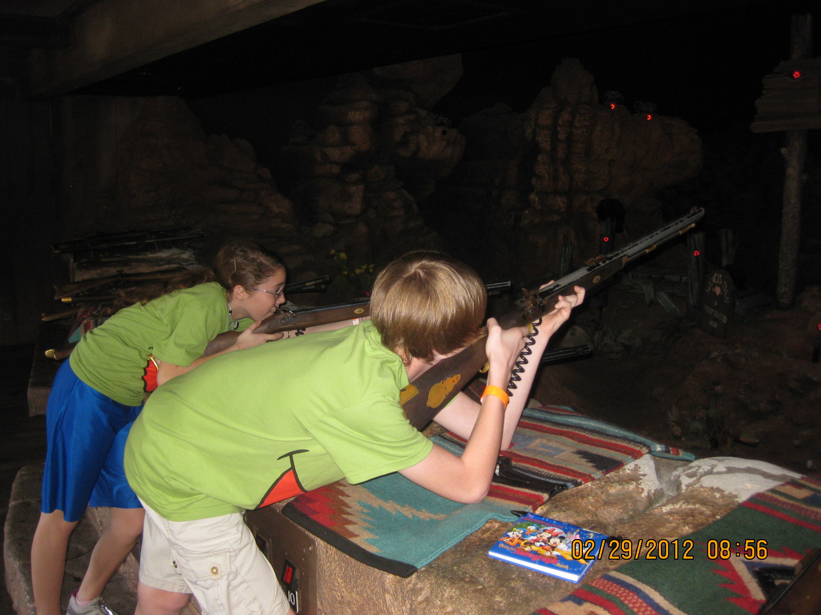 20 Frontierland Shootin Gallery (2)