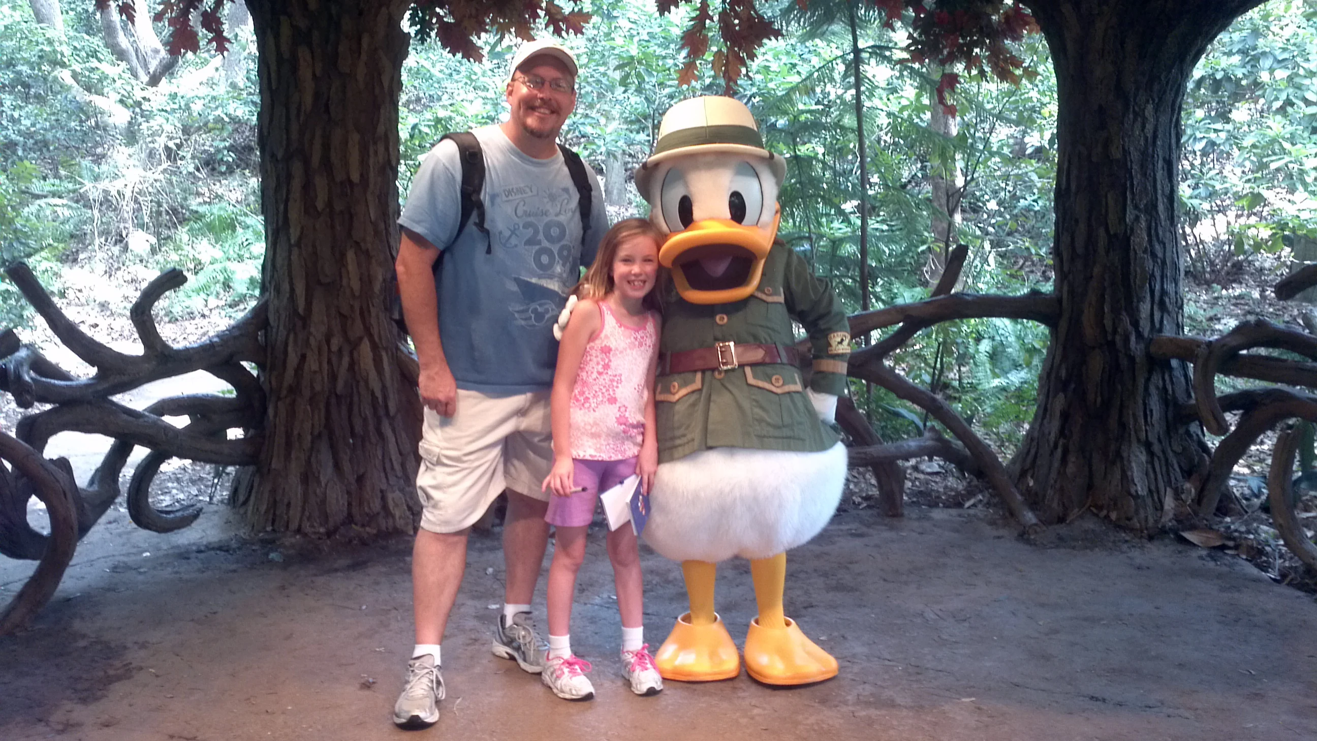 Donald Duck Animal Kingdom 2012