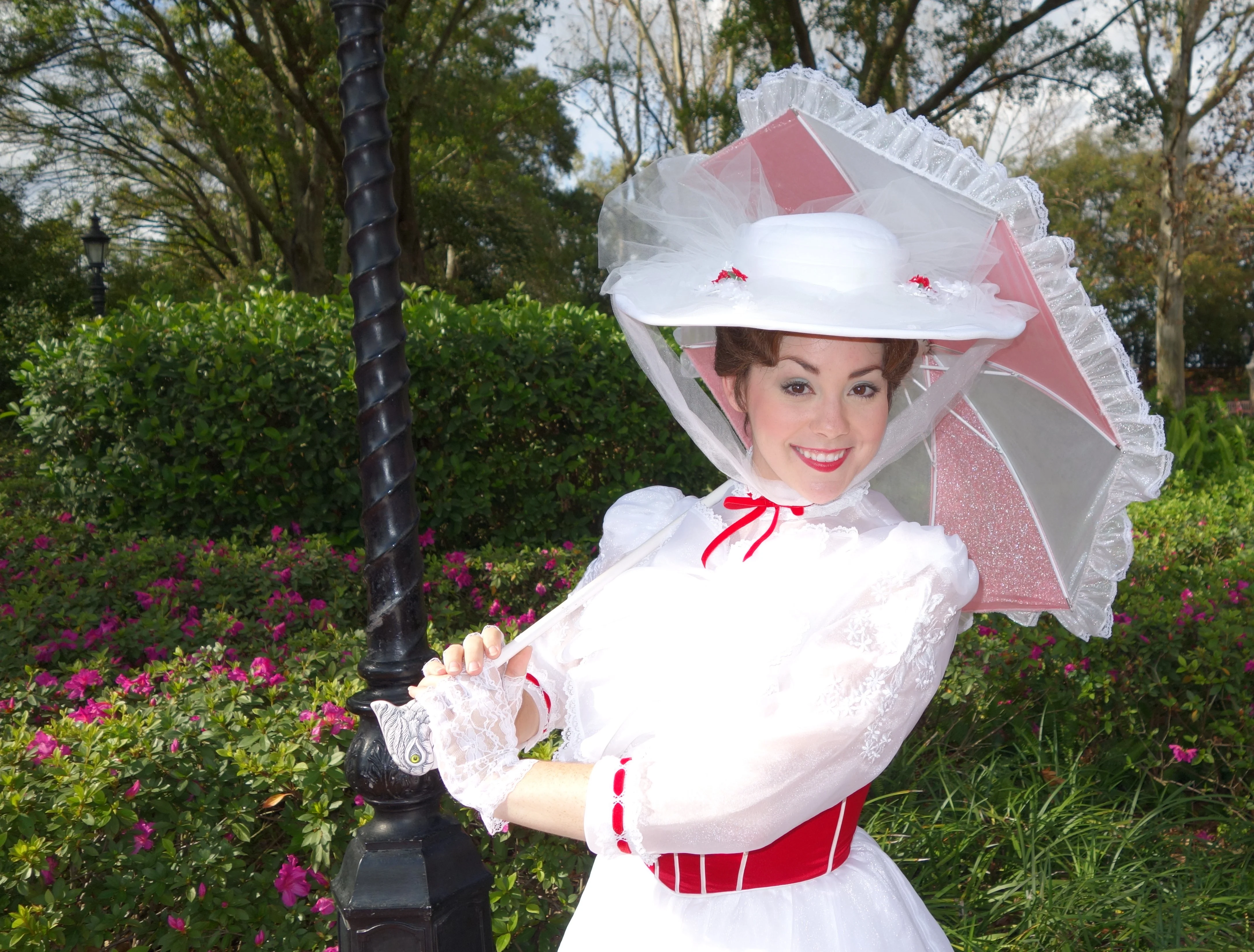 Mary Poppins at United Kingdom in Epcot 2013
