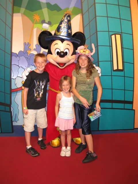 Sorcerer Apprentice Mickey Hollywood Studios 2009