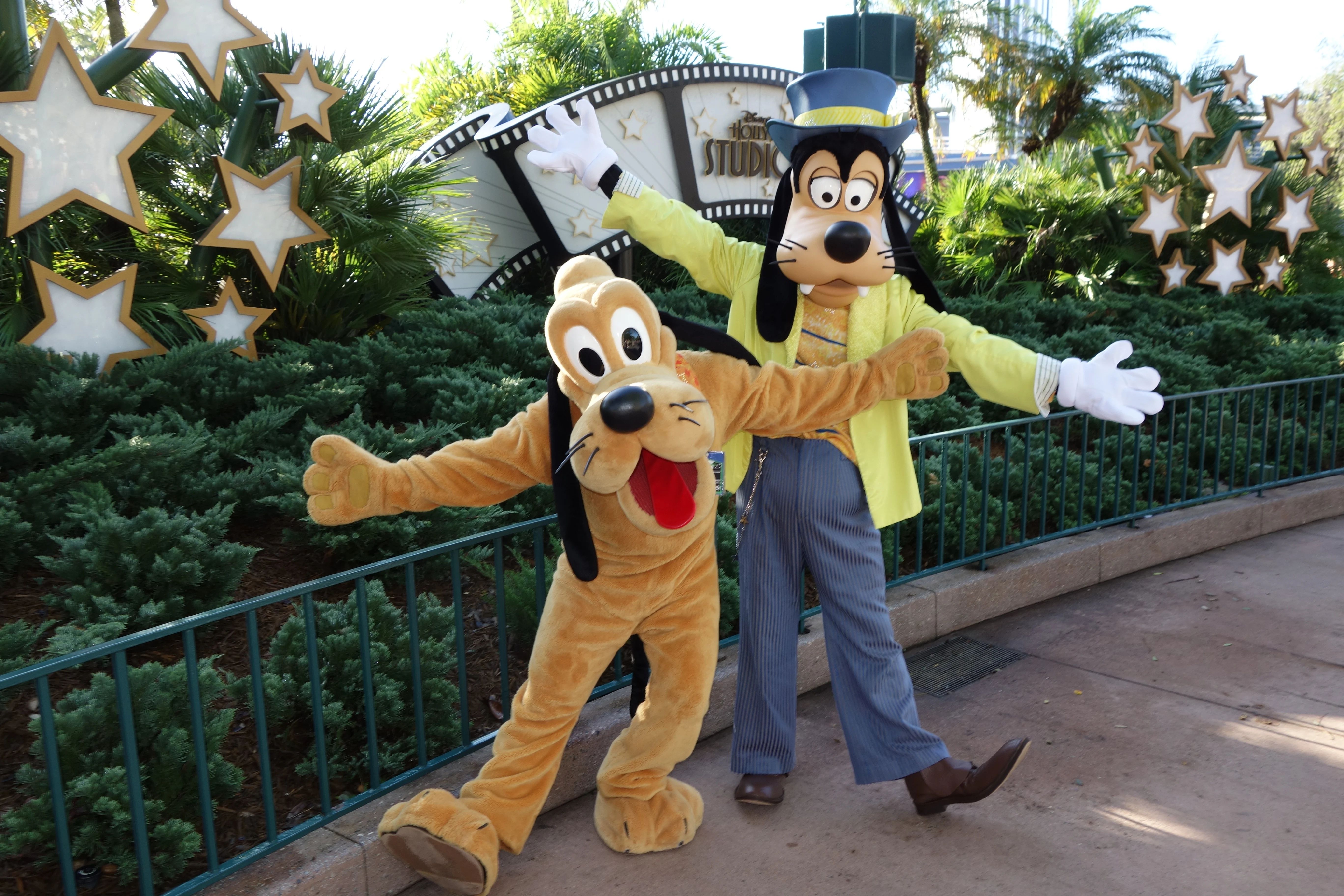 Pluto and Goofy at Hollywood Studios 2012
