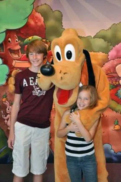 Pluto at Epcot Character Spot 2012