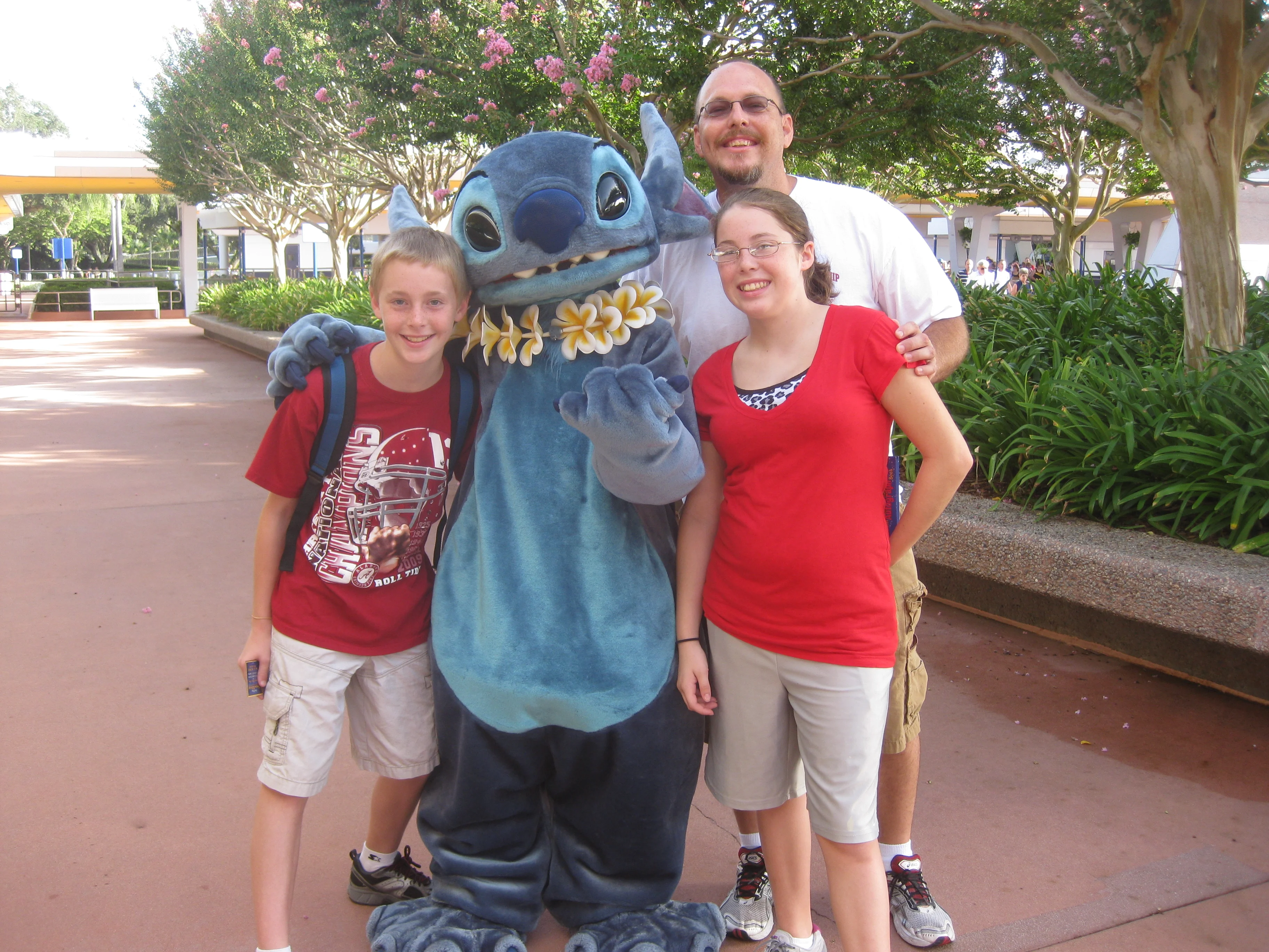 Stitch in Epcot 2010